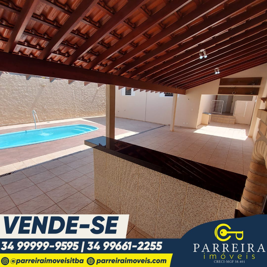 Vende-se casa na Rua Líbano no Bairro Independência