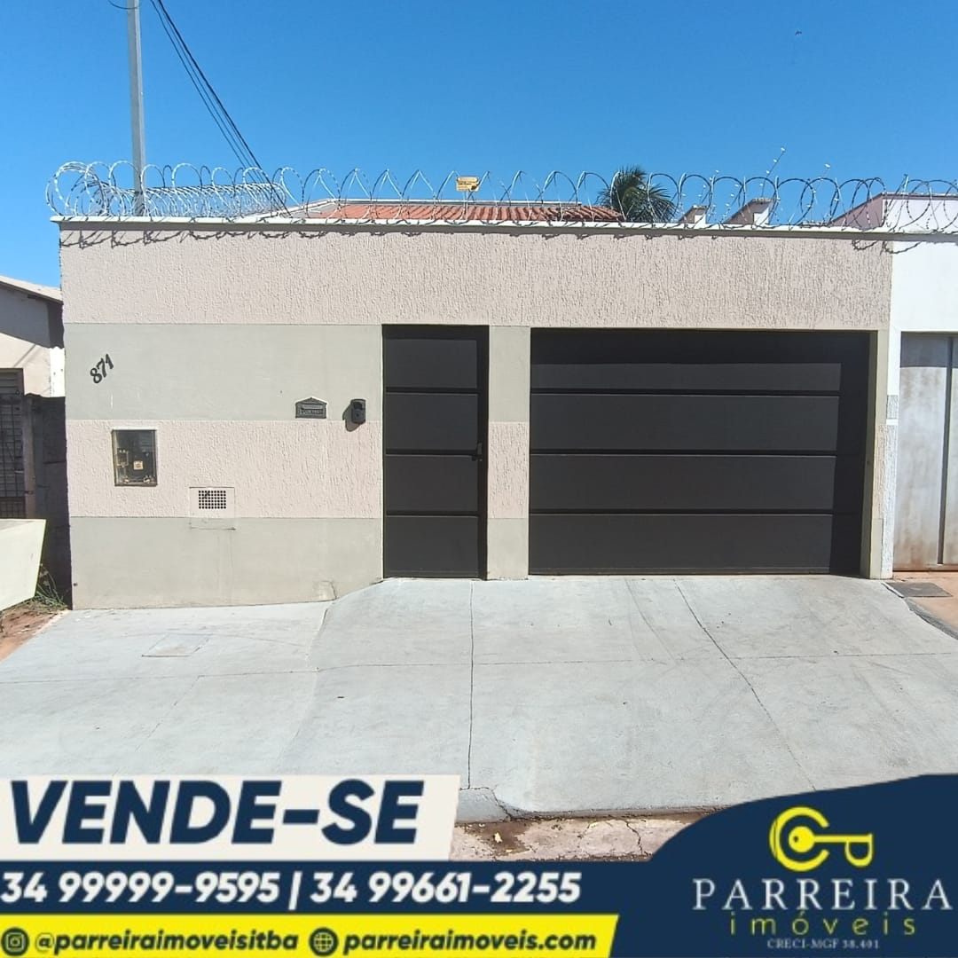 Vende-se casa na Rua Gurinhatã no bairro Pirapitinga