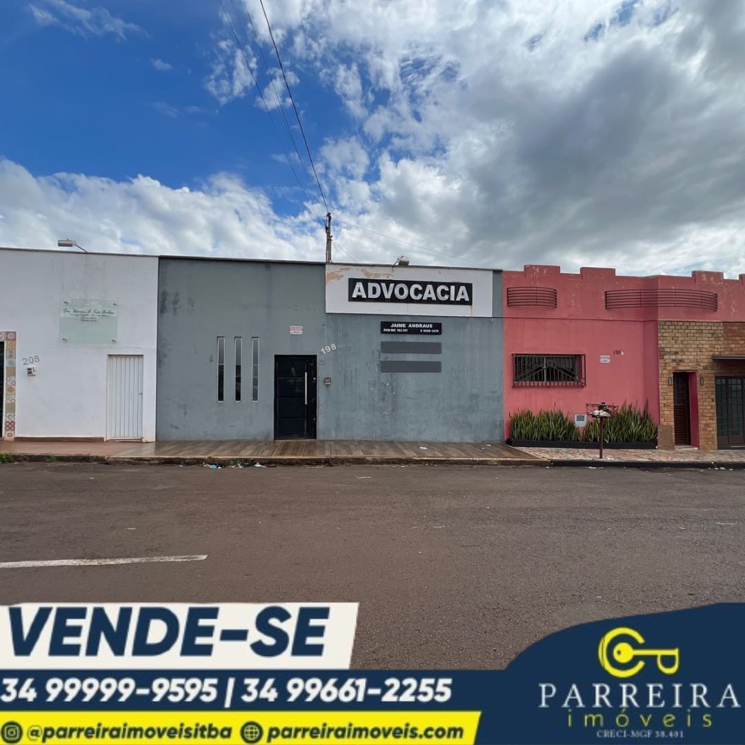 Vende-se imóvel 3 em 1 no centro de Ituiutaba consultório escritório e salão de festas