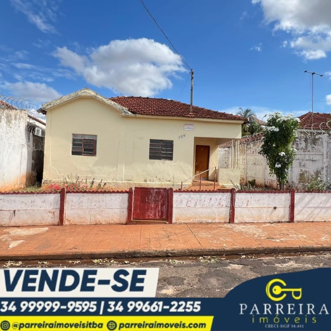Vende-se. Casa no centro de Ituiutaba