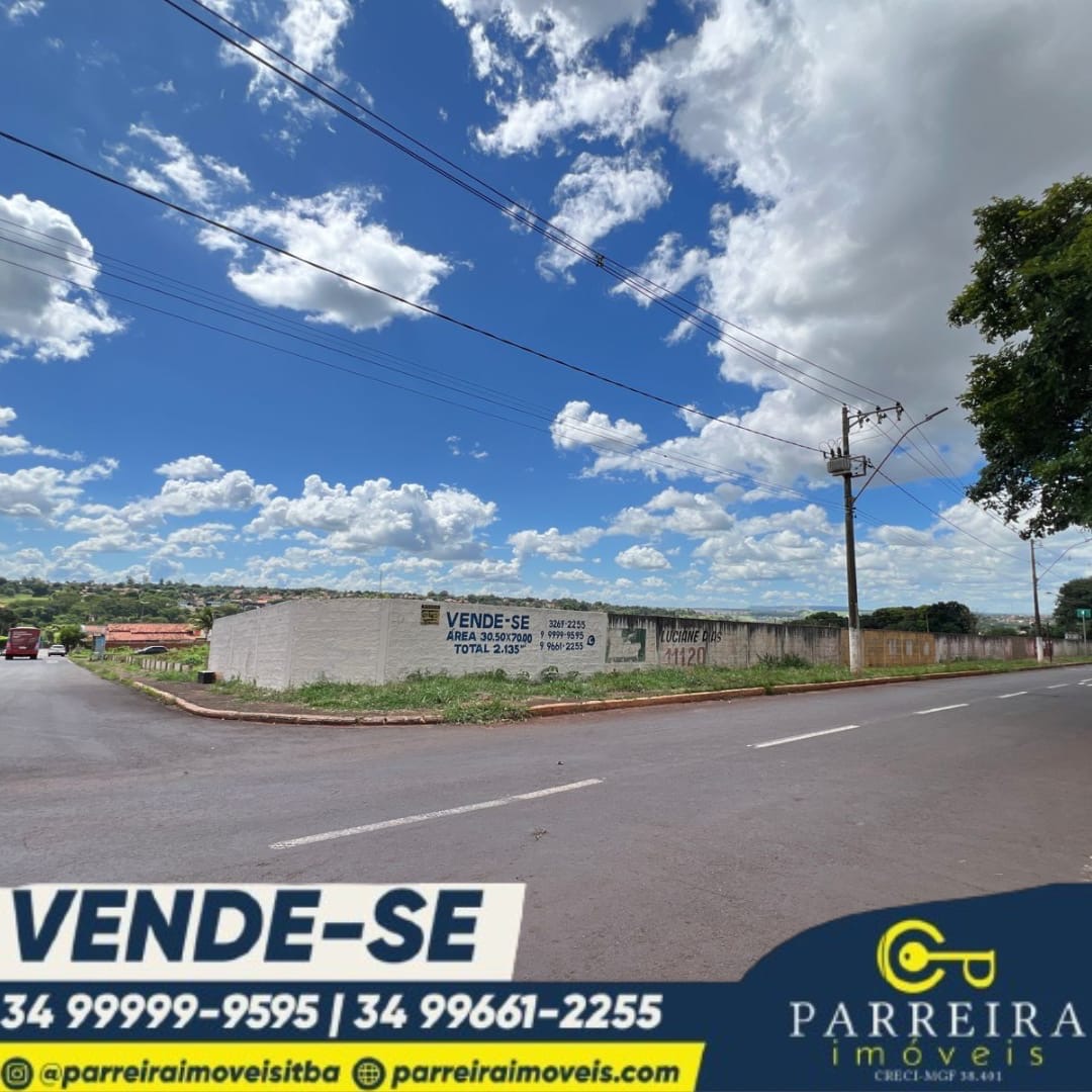 Vende-se terreno na José Vieira de Mendonça grande e de esquina